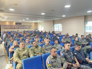Sessenta policiais militares são capacitados no Curso de Metodologia do Treinamento Físico