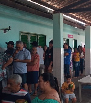 [Vídeo] Votação em urna substituída em Arapiraca apresenta atraso