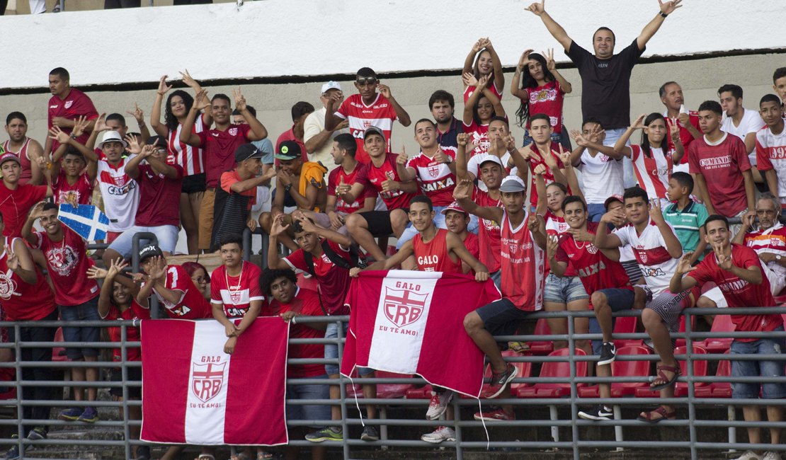 CRB e Figueirense buscam terminar Campeonato Brasileiro da Série B com vitória no Rei Pelé