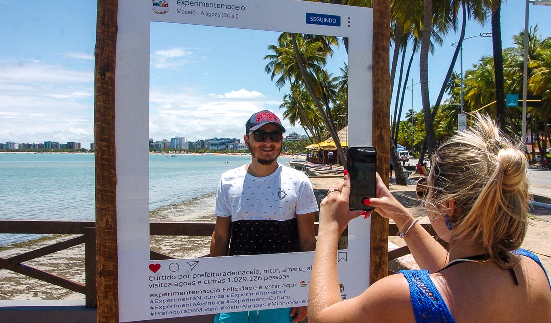 Pontos turísticos de Maceió ganham totens fotográficos do Instagram 