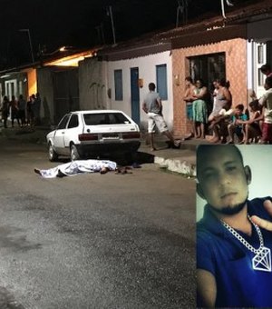 Jovem é executado ao voltar para casa com sua companheira