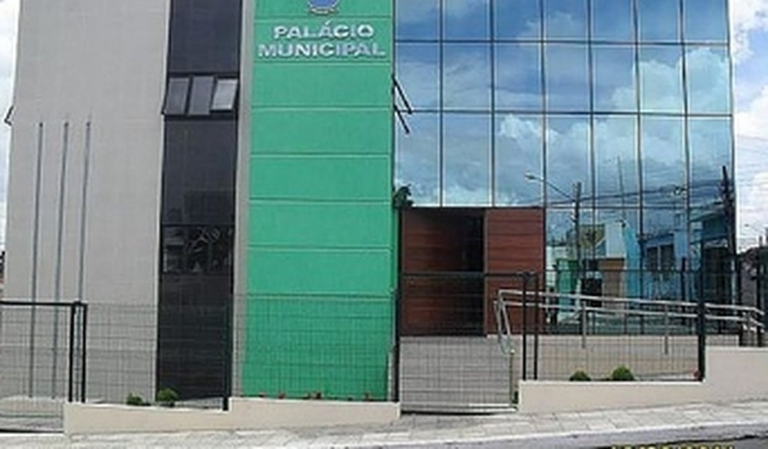 Vereadores de Feira Grande aprovam Projeto que corta gratificação de 400%