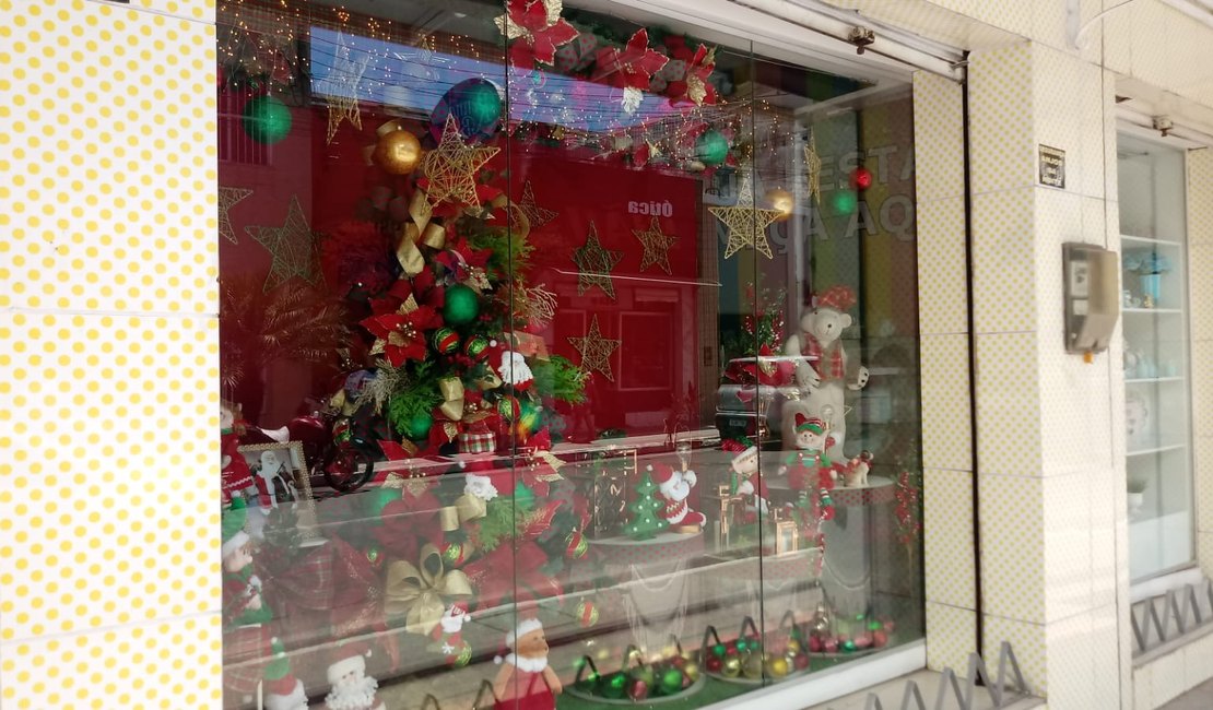 Natal repetido: falta de produtos faz decoração ser a mesma do ano passado