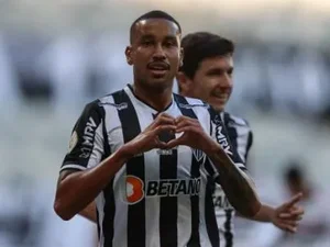 Atlético-MG vence o São Paulo pelo Brasileirão e mantém tabu no Mineirão