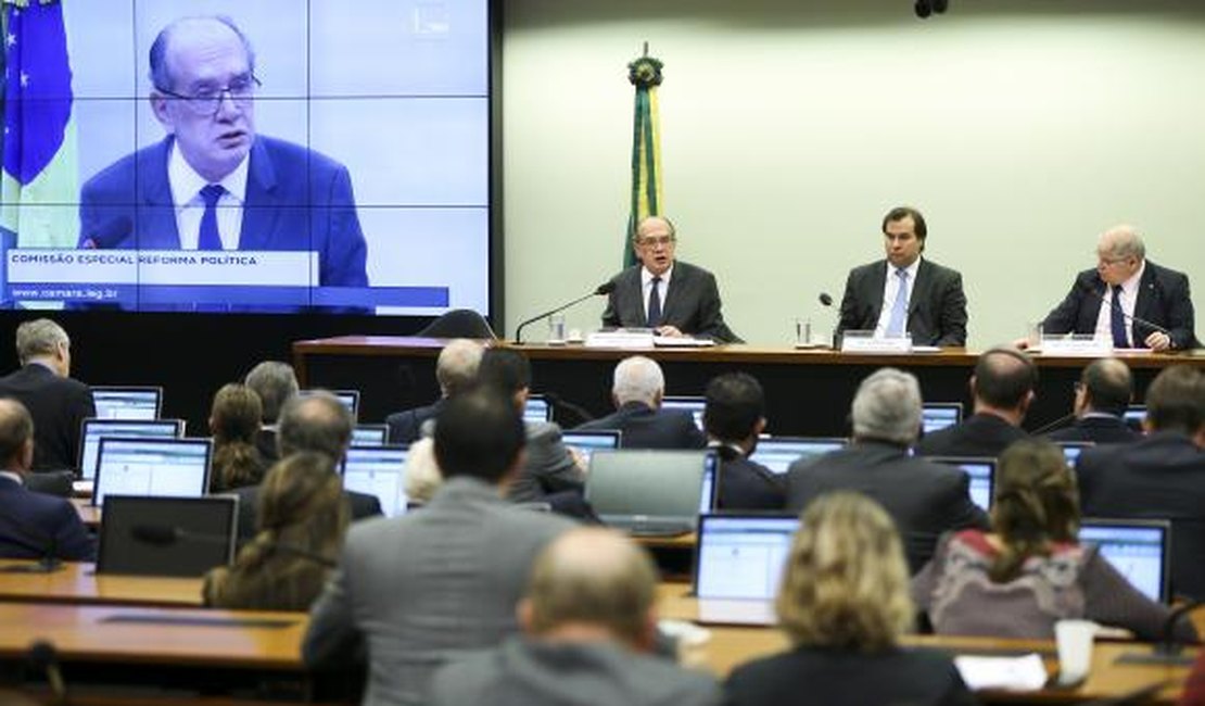 Relator da reforma eleitoral defende modelo de transição para eleições 2018