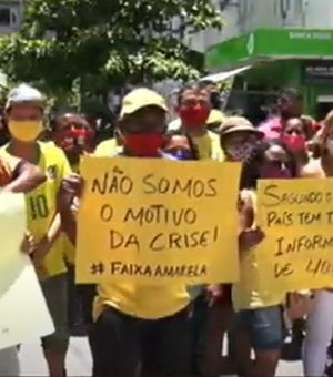 Ambulantes apoiam Lei Faixa Amarela no Comércio de Maceió