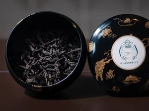 Conheça o chá chinês que chega a custar mais de R$ 890 mil o quilo