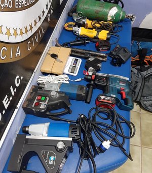 Assaltantes de banco de Santa Catarina são presos em Jacarecica