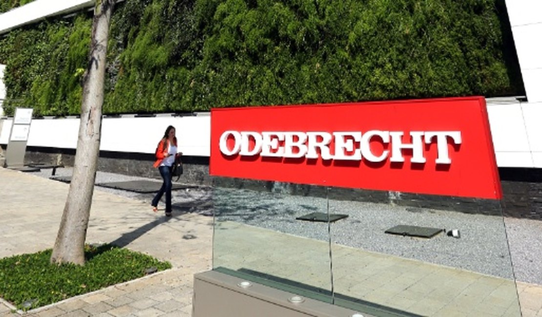Delator da Odebrechet diz que empresa pagou R$ 21 mil a PROS, PCdoB e PRB