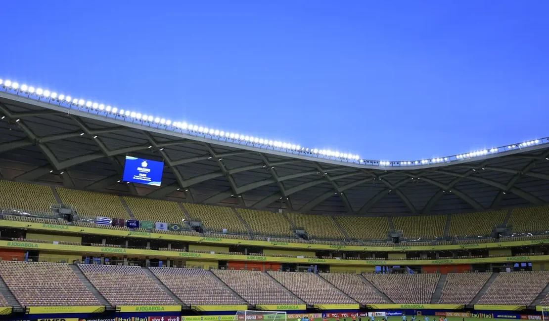 Estádio da Copa 2014 tem energia cortada por dívidas de quase R$ 40 mi