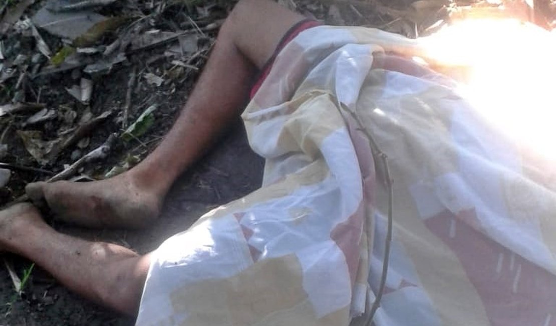 Jovem é encontrado decapitado em matagal de Boca da Mata