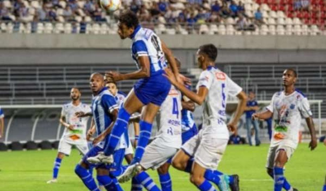 Willian Rocha comemora estreia com vitória no CSA: 'Foi maravilhoso'