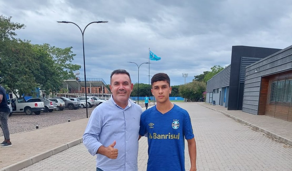 CRUZEIRO: Jogador da base do clube é negociado com o Grêmio de Porto Alegre