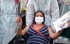 Hospital de Campanha: pacientes recuperados da Covid-19 recebem apoio de voluntários em Arapiraca