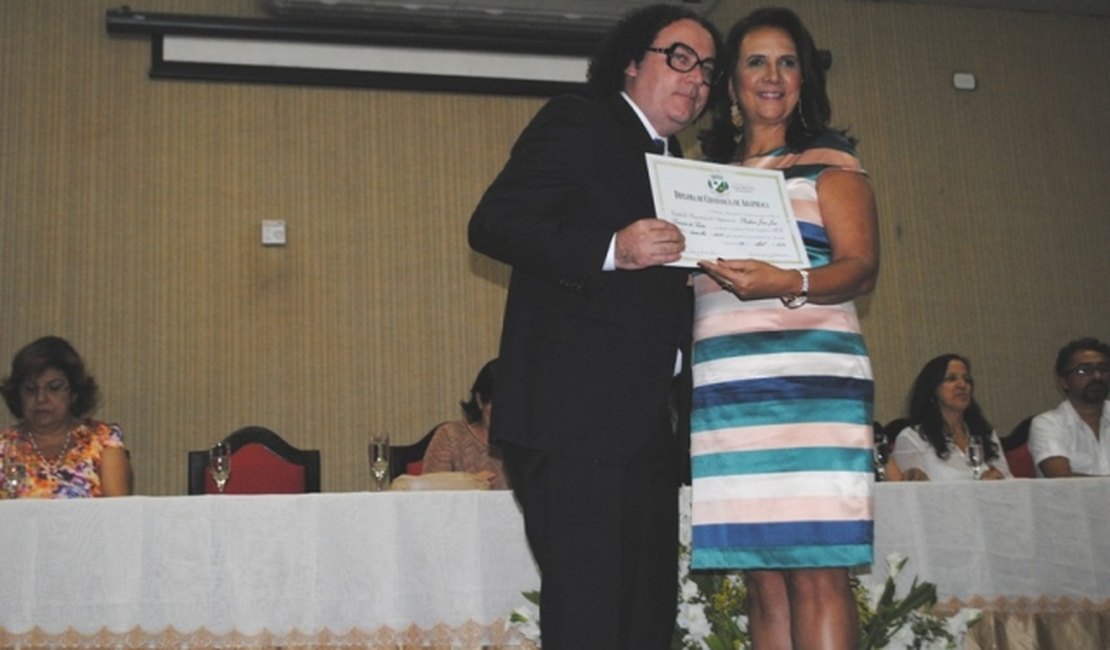 Reitor da Uneal recebe título de cidadão honorário de Arapiraca