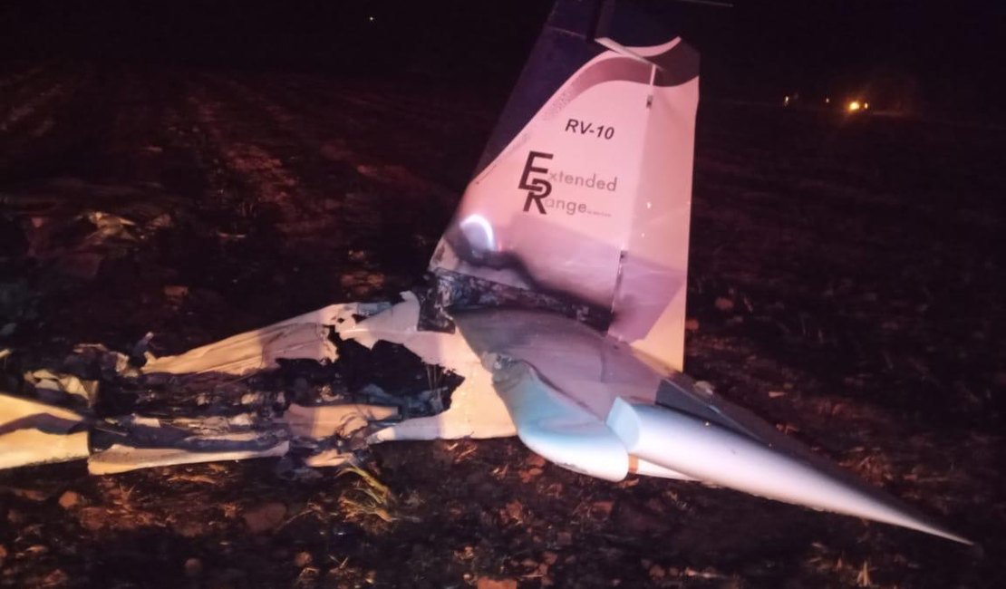 Aeronave que transportava cocaína cai no interior de SP; piloto morre no local