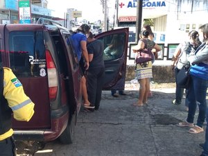 Veículos clandestinos são autuados e removidos em Maceió