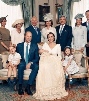 Família Real usa nomes ‘falsos’ em esquema de segurança, afirma portal