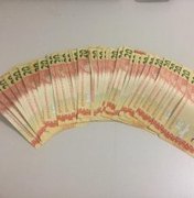 Jovem é preso com mais de mil reais em notas falsas no Sertão 