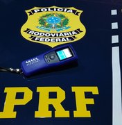 Caminhoneiro embriagado é preso pela PRF na BR-101, em Pilar