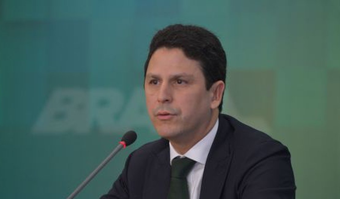 Bruno Araújo deixa Ministério das Cidades