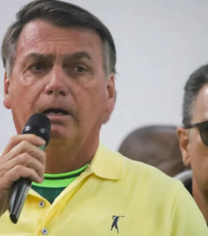 Defesa de Bolsonaro deixa em aberto data de depoimento à PF sobre registro de vacina