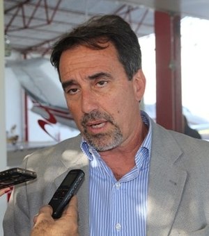 Ministro garante R$ 120 milhões para obras do  Canal do Sertão