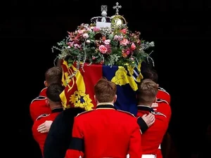 Após 12 dias, termina o funeral público da rainha Elizabeth II
