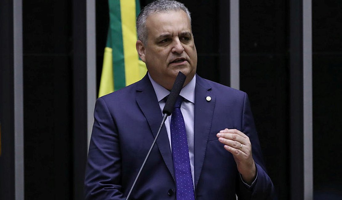 Alfredo Gaspar critica presença de ministros do STF em churrasco realizado por Lula na Alvorada
