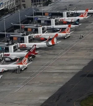 Queda no setor aéreo em fevereiro foi provocada por cancelamento do Carnaval, diz CNC