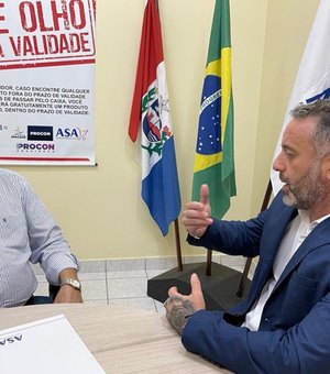 Procon Maceió renova convênio com programa De Olho na Validade