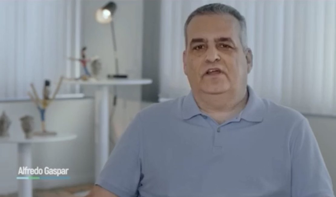 Alfredo Gaspar registra candidatura e entrega Plano de Governo à Justiça Eleitoral