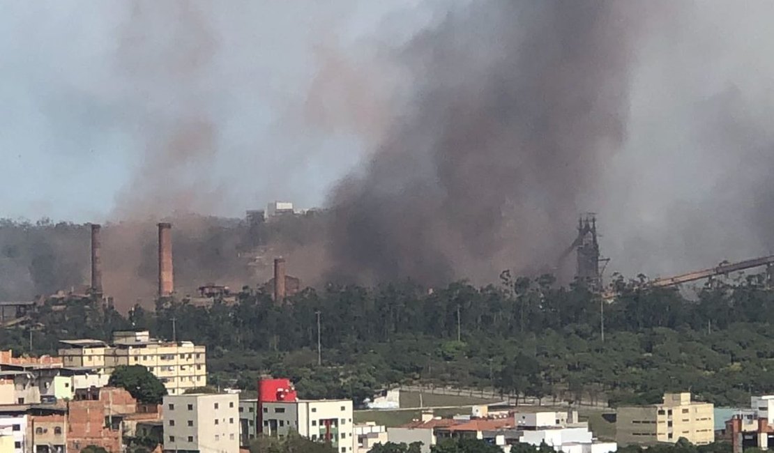 Gasômetro da Usiminas em Ipatinga explode e área é evacuada