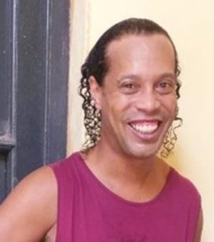 Ronaldinho Gaúcho formava trisal e ex expõe detalhes da intimidade