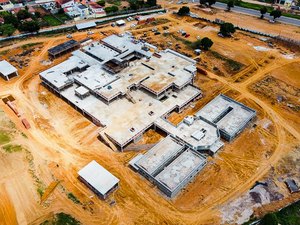 Governador Paulo Dantas anuncia que irá entregar novo hospital regional em Palmeira dos Índios até julho
