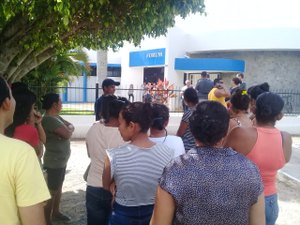 Kariri-Xocó brigam por guarda de criança nascida em aldeia de Porto Real do Colégio