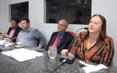 Secretária Elba Vasconcelos participou da sessão