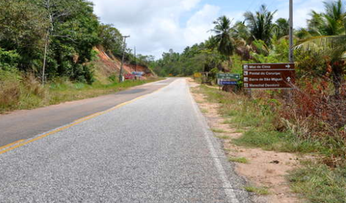 Motociclista morre após colisão frontal com caminhão em Coruripe