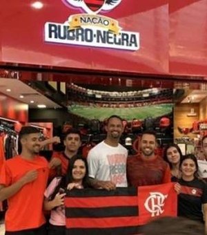 Goleiro Bruno agradece carinho de torcedores do Fla: 'Muito feliz'
