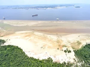 Seca no Amazonas impacta distribuição de alimentos e energia no Brasil