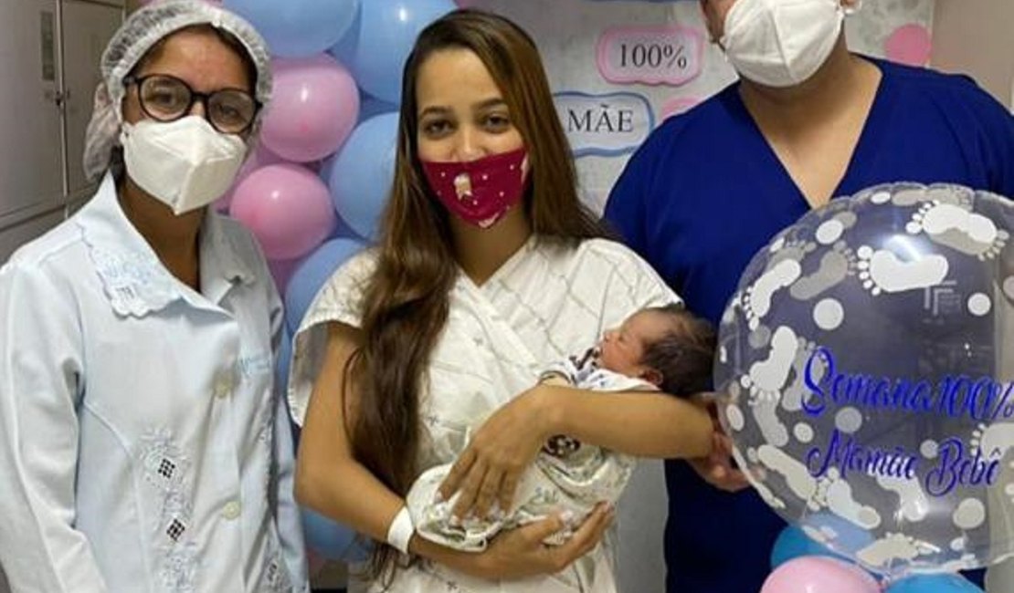 Hospital de Arapiraca encerra Semana Mamãe Bebê com sorteio de brindes e palestras