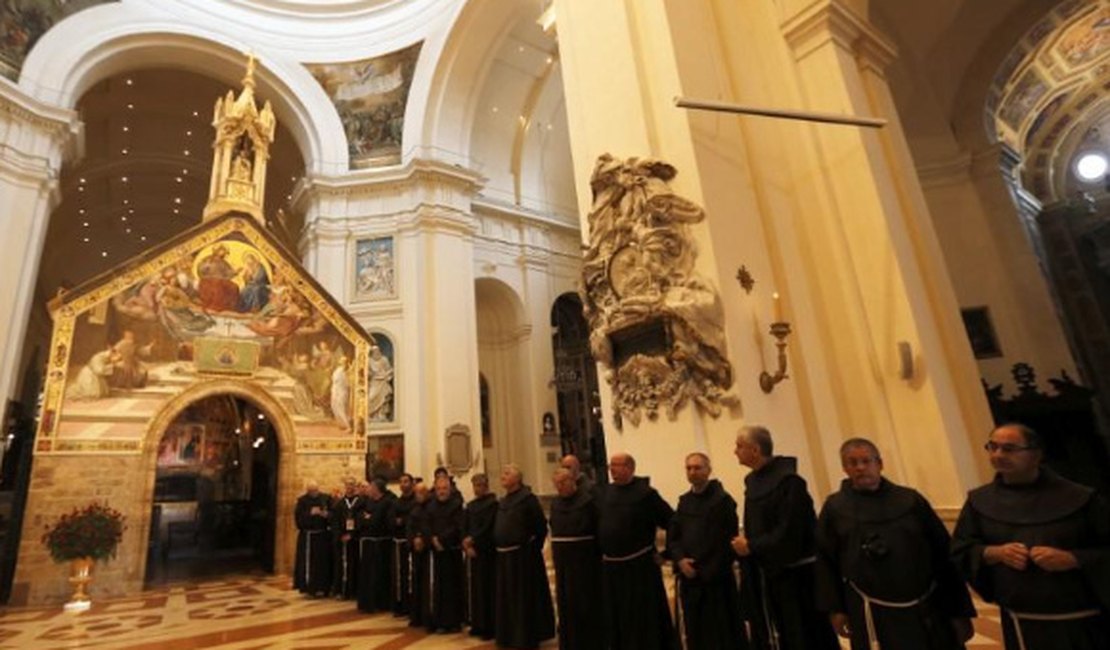 Vaticano intervém em grupo tradicionalista brasileiro acusado de irregularidades