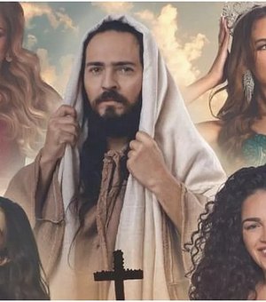 'Paixão de Cristo e as blogueiras': Cartaz de espetáculo gera polêmica nas redes sociais