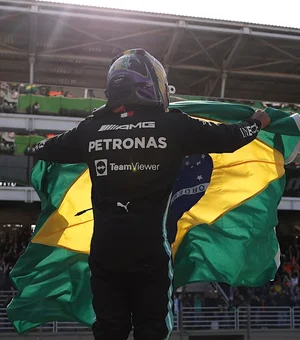 Lewis Hamilton vai a Brasília para receber homenagem no Congresso antes do GP de São Paulo