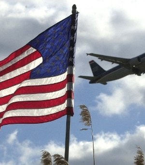 Estados Unidos proíbem viagens de americanos à Coreia do Norte