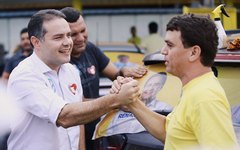 Renan Filho participa de “adesivaço” no Jacintinho e destaca investimentos 