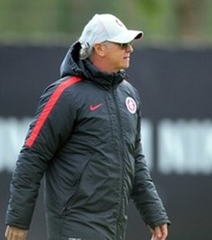 Inter oficializa saída de Falcão após 5 jogos sem vitória no comando do time