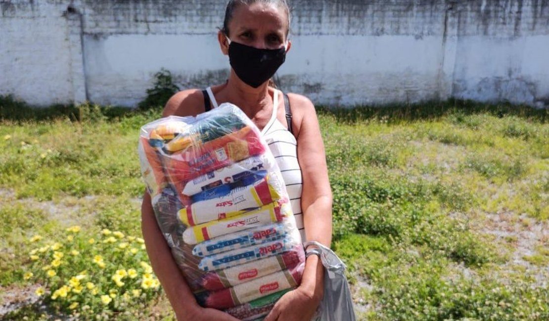 Prefeitura de Maceió anuncia mudanças no cronograma de entrega das cestas básicas