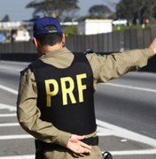 PRF prende dupla acusada de tráfico de armas