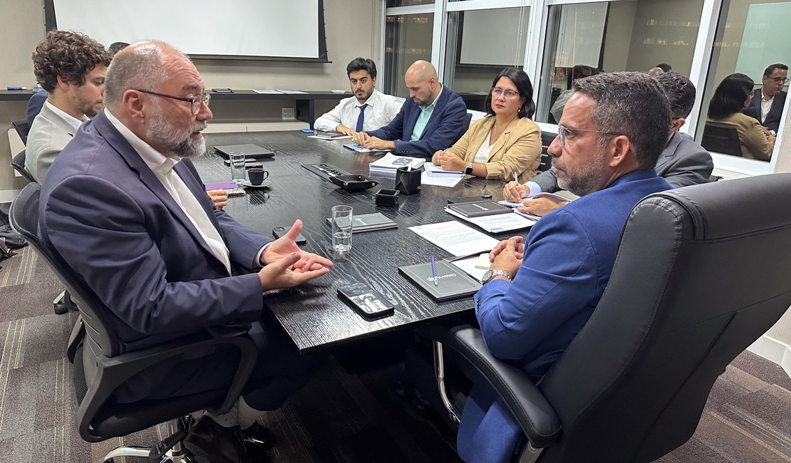 Paulo Dantas se reúne com institutos Unibanco e Gesto para fortalecer parcerias com Governo de Alagoas